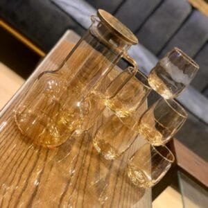 ابريق وكاسات